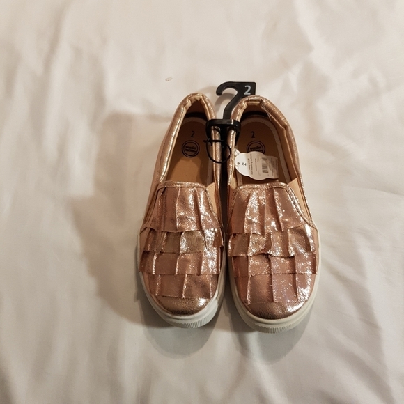 Wonder Nation Rose Gold girls shoes size 2 - Picture 3 of 7